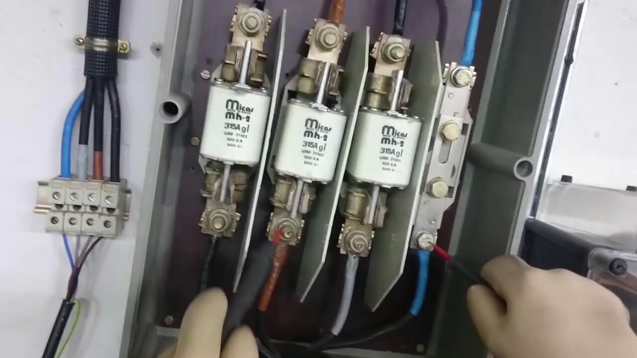 Caja de fusibles NH