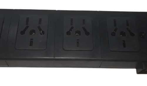 Zapatilla 4 tomas multinorma Negra sin cable con térmica - KALOP