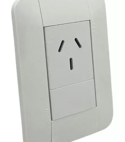 Llave Armada 1 Toma 20 Amp Blanca TAAD